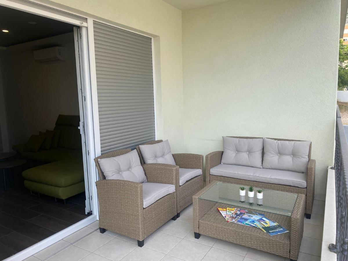 Modern New Apartment In מאקרסקה מראה חיצוני תמונה