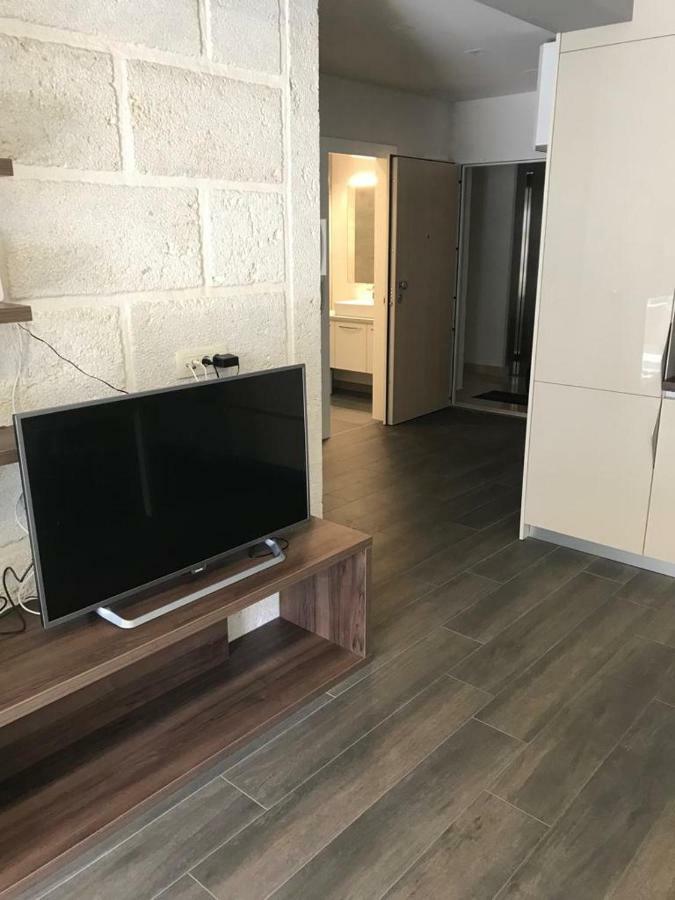 Modern New Apartment In מאקרסקה מראה חיצוני תמונה